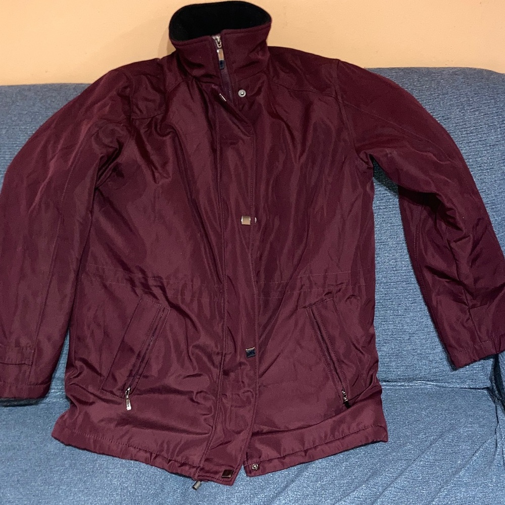 Liz Claiborne Men's Deep Burgundy Raincoat